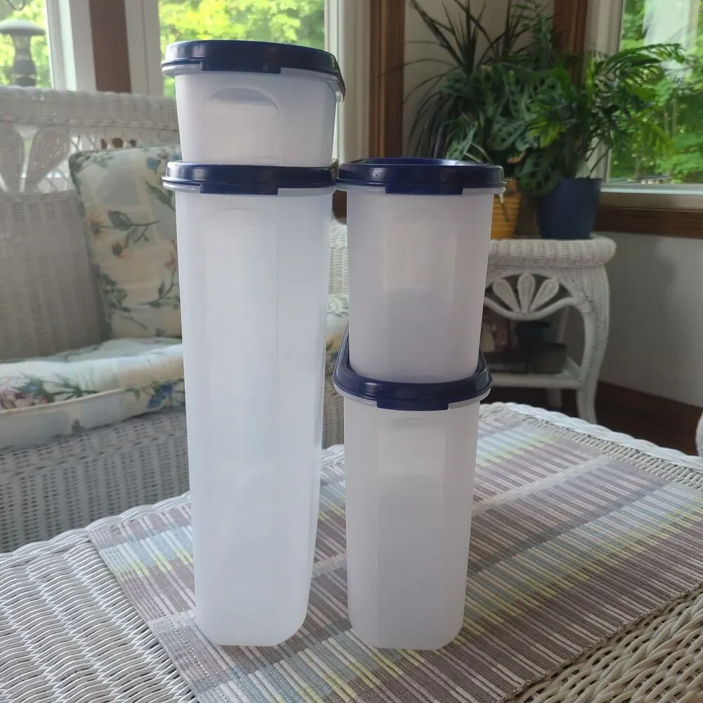 Tupperware this set